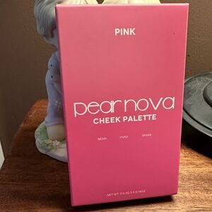Pear Nova Pink Blush Palette BNIB